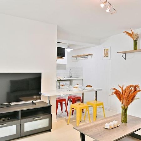 Appartement Proche Canal Saint Martin パリ エクステリア 写真