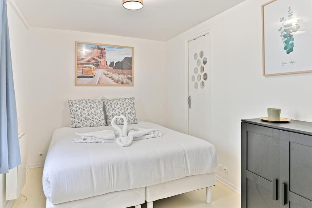 Appartement Proche Canal Saint Martin パリ エクステリア 写真